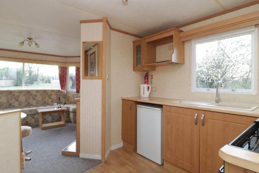 סומרטון The Nest - Family Friendly Caravan Nr Glastonbury & Street מראה חיצוני תמונה